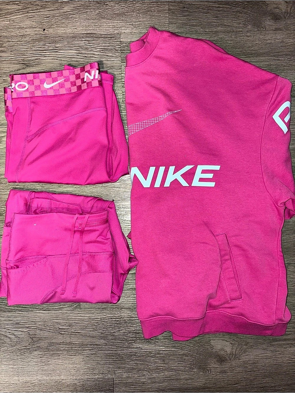 Nike Pro Dri-FIT French Terry Crewneck Sweatshirt & 2pc Graphic Leggings Set